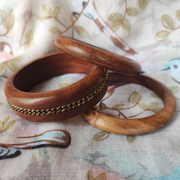 Bohemian Boho Set of 3 Wood Wooden Bangle Bracelets Made in India Chain Accent - Picture 3 of 8